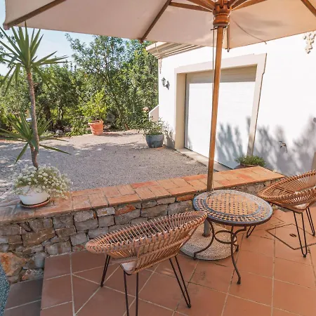 Monte 3 Alfarrobeiras * 사우 브라스 드 알포르텔