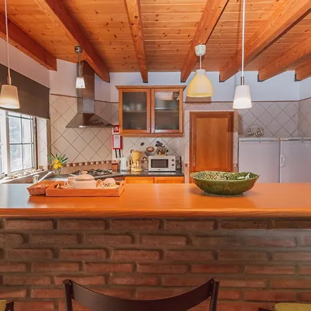 Monte 3 Alfarrobeiras 사우 브라스 드 알포르텔