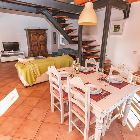 Monte 3 Alfarrobeiras 펜션 사우 브라스 드 알포르텔