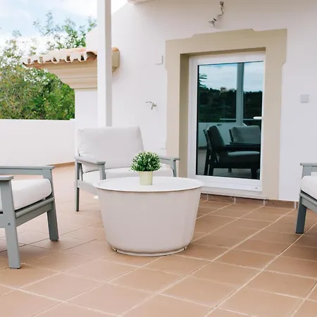 Monte 3 Alfarrobeiras *